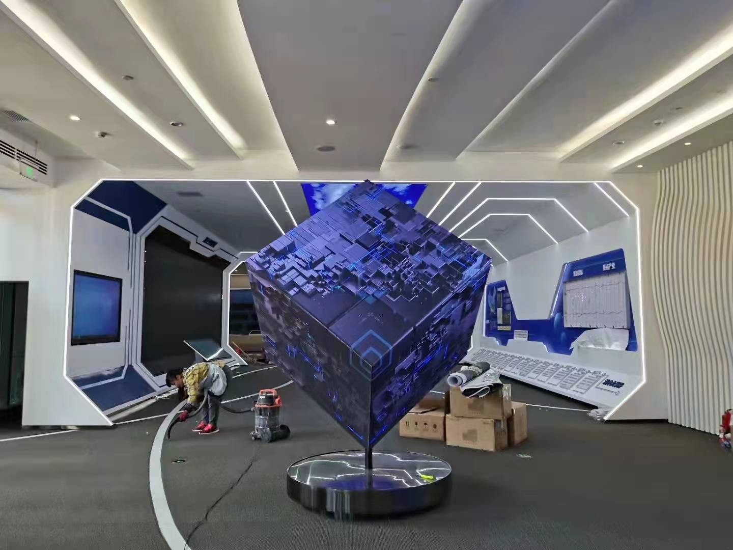 Yunnan square LED irregular screen delivered for use