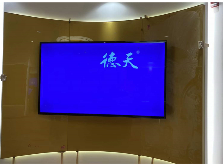 上海某展馆75寸液晶屏
