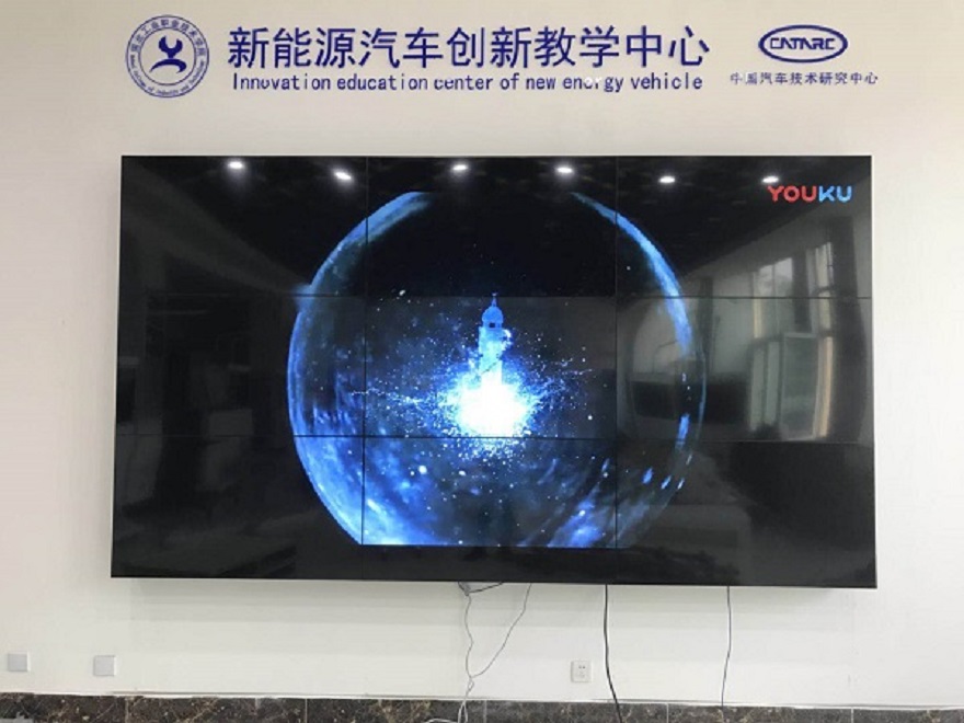 液晶拼接屏,液晶广告机,液晶监视器,触控一体机,德天科技