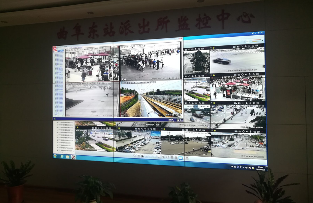 无缝拼接屏