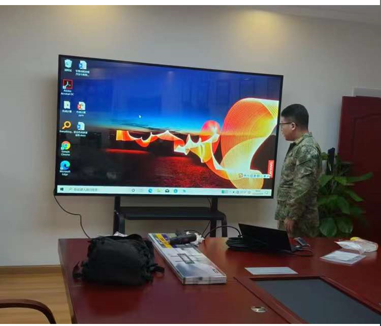 A case study of a 100 inch industrial display screen in a conference room of a single unit in Wuhan, Hubei Province